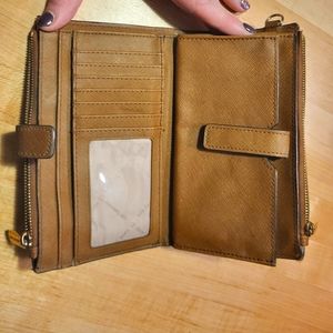 Michael Kors - Adele Smartphone Wallet